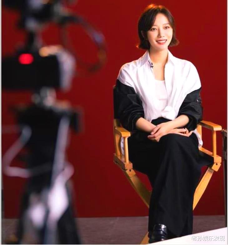 王珞丹|王珞丹也当导演了?她直言:第一次当导演,只想高呼:太难了!