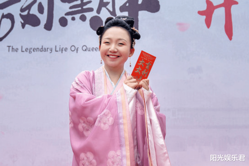 肖战|又一大ＩＰ古装剧开机，女主人选出乎意料，男主全程黑脸引热议