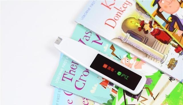 于时为伴 外语翻译好帮手，让孩子学习更轻松，墨案AI词典笔上手体验