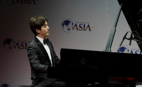 李云迪|李云迪与吴亦凡谁的情况更严重