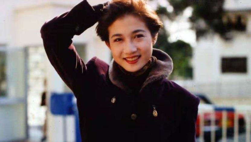 许晴|吴绮莉坦白怕过年，闲时靠情感语录缓解，女儿吴卓林婚后生活潦倒