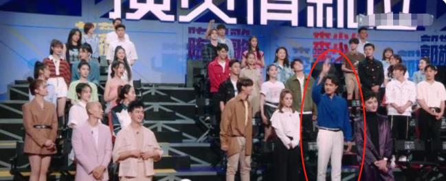 张智尧|6位长得帅却不火的男星：周渝民演技被嘲，张智尧佛系心态