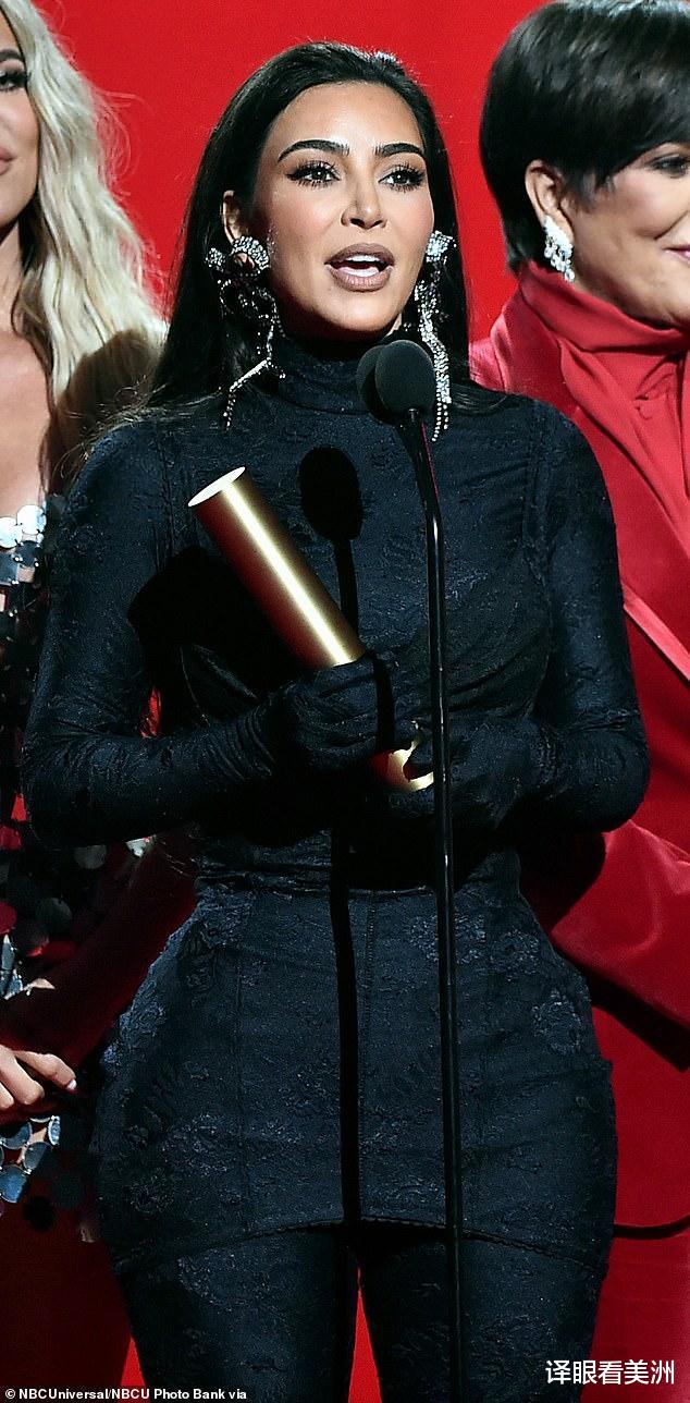 李沁|金·卡戴珊正式申请合法单身，恢复娘家姓，侃爷回家之路彻底梦断