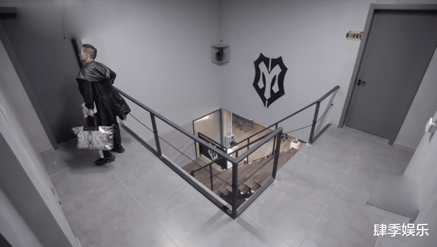 王霏霏|《披荆斩棘的哥哥》：林志炫和赵文卓生矛盾，原因只有一个