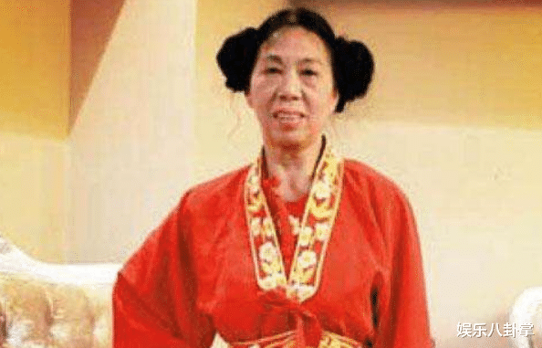 张美娥|张美娥，61岁出名成周星驰御用丑角，两部戏赚两套房成最丑富婆