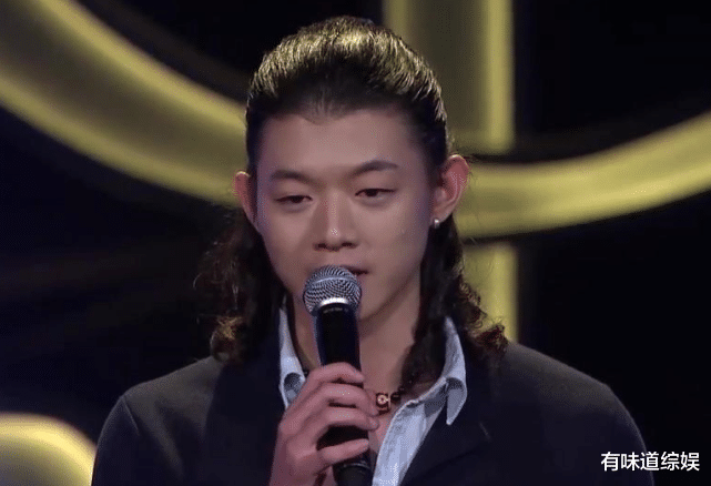 霍尊|有种“整容”叫霍尊，长发飘飘欲仙，看到短发：早这样早火了