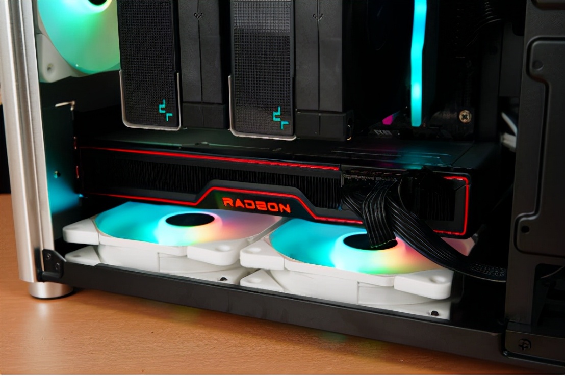 机箱|可以凑齐一张全家福了，乔思伯D30/D40机箱开箱评测