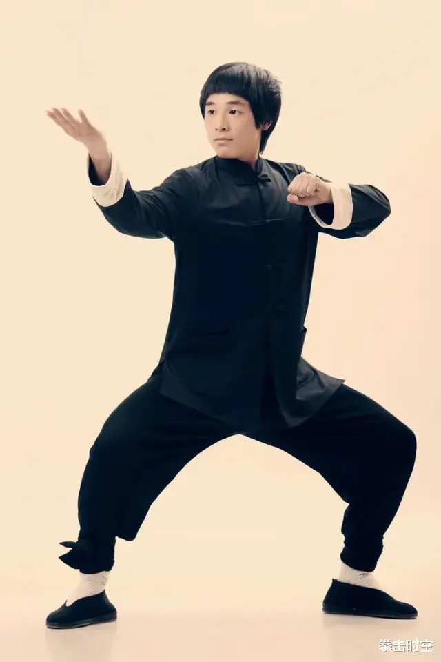 贾玲|现代李小龙向贾玲示爱:你给我投资1个亿,我就愿意娶你