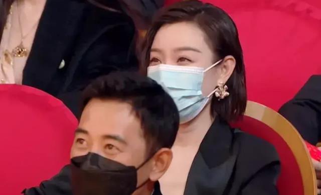 倪妮|同样是戴口罩，吴谨言变大姐，杨紫倪妮最健康，而她美的让人意外