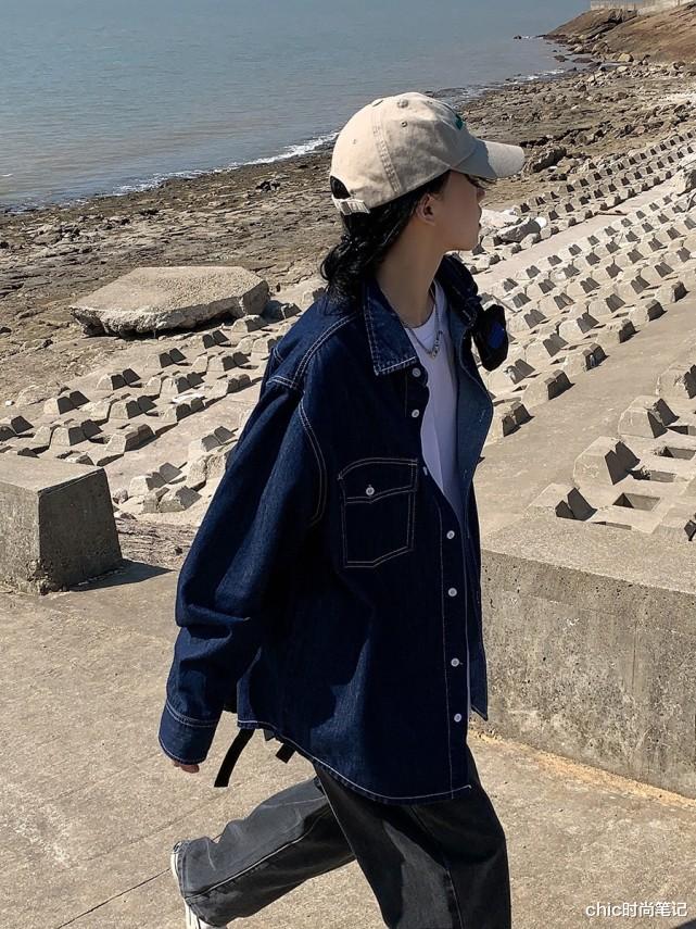 chic时尚笔记 牛仔外套叠叠乐，几十种叠穿花样，包你从深冬腊月穿到明年春天