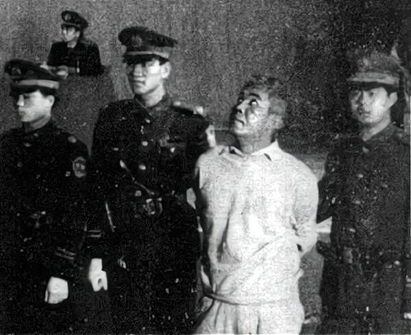 男子为满足性欲四年杀害18名女性,多次故意留有证据挑衅警方