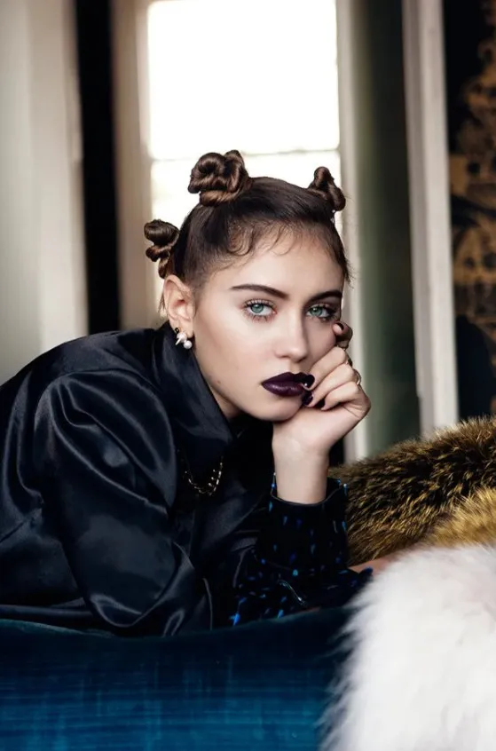 沈月|袁咏仪儿子神颜曝光！网友疯狂被圈粉：弟弟快出道吧！