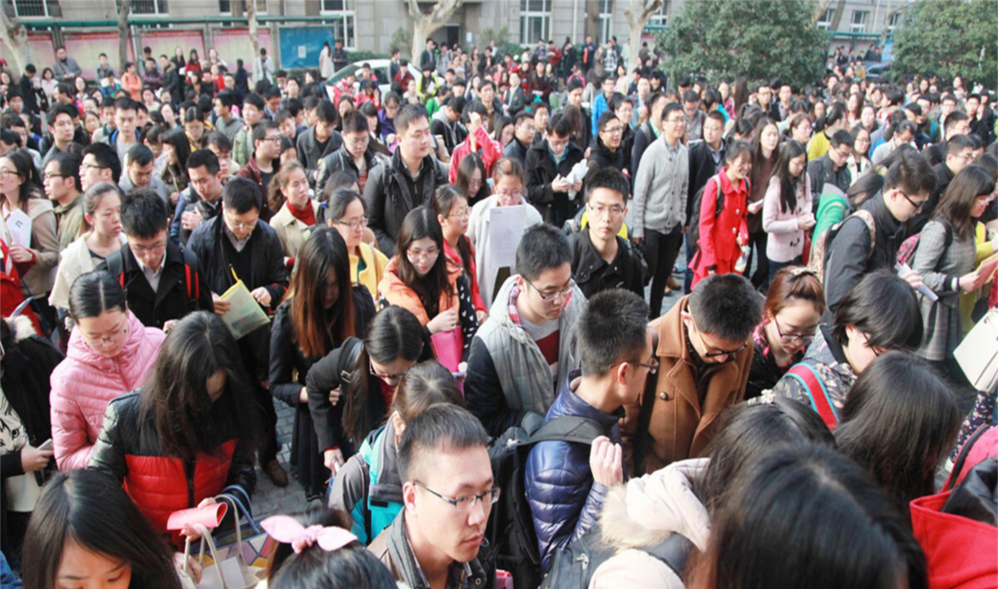 糯豆包妈妈|河北700分考生“扎堆”,清北录取率却未见上涨,原因满是无奈