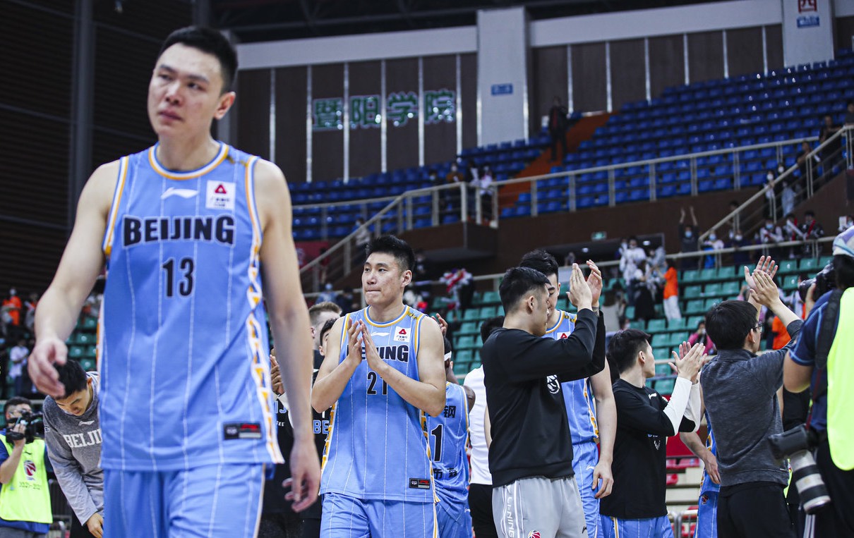 广东男篮|大鱼来了！CBA内线最强大杀器或离队，广东山东等6队哄抢？