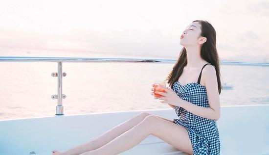 范冰冰|拉踩肖战变顶流小花，吴宣仪的小心机被曝光，肖战却毫不在意