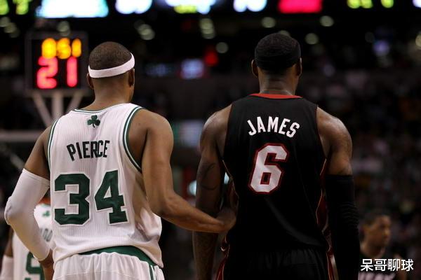 勒布朗·詹姆斯 拒绝交易，错失生涯第二冠！连续败给詹姆斯，你们终将被湖人超越