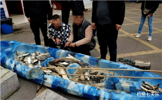 长江|在长江支流电鱼2000余斤，湖南3男子栽了！1人收购“脏鱼”也被抓