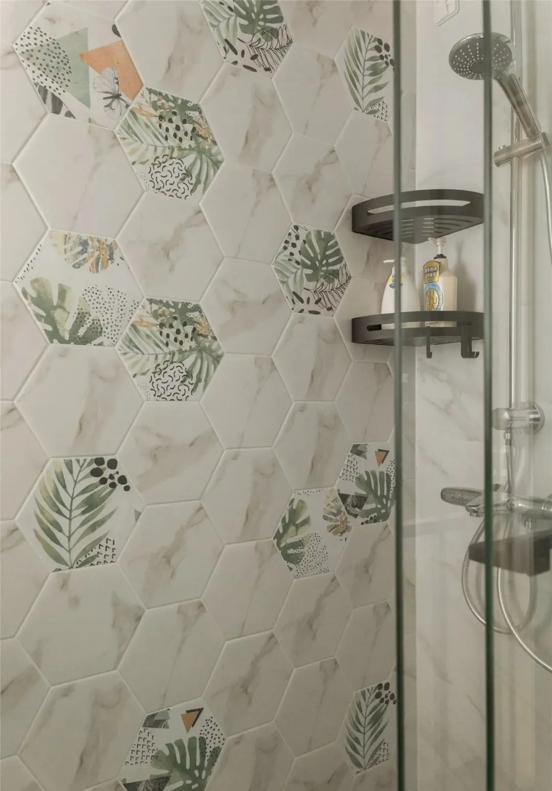 80㎡老旧小三居,改清新日式灵活两居,一个人的生活随性自由~