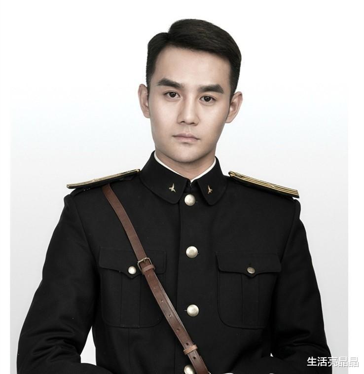 男神|穿军装最帅的男明星，只服这5位，任嘉伦杨洋上榜，谁才是你心中的男神呢？