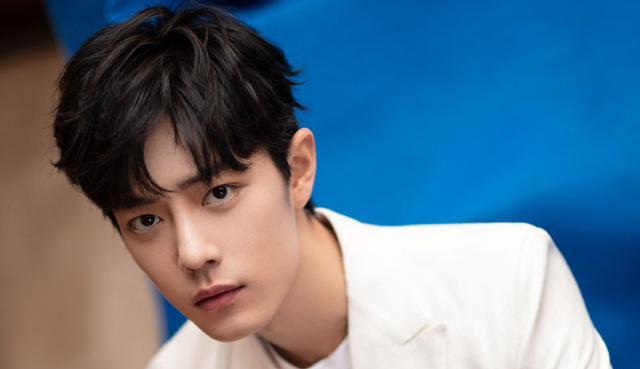 王一博|当红偶像出场费大公开，吴亦凡最高，肖战竟还不及王一博的一半