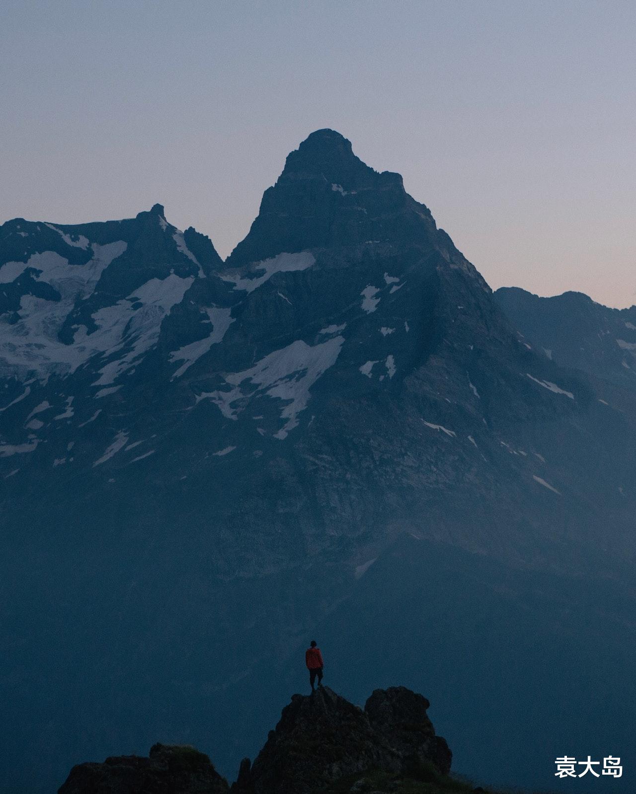 钟汉良|残酷的现实，让越来越多的普通人无路可退