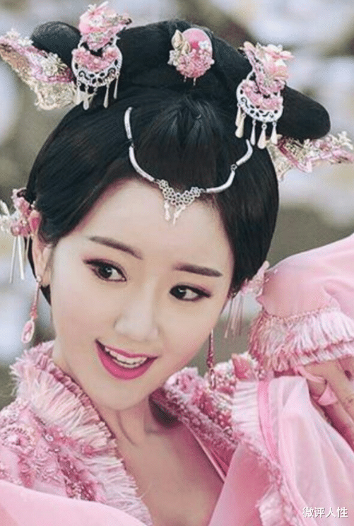 赵丽颖|珠子链子别乱戴，有人戴上仙气逼人，有人戴上淘宝风熏人！