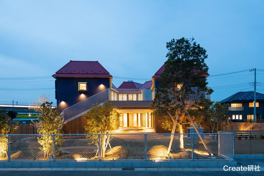 太空 走走爬爬，蹦蹦跳跳！/teamLab Architects