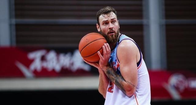 莫泰|渴望總冠軍！CBA第一大外正式離隊，有望重返老東家