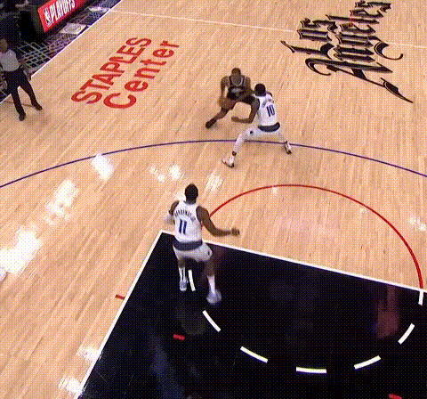 |美如画境！2人来防也不管用！小卡后仰稳稳命中：这姿势太丝滑了