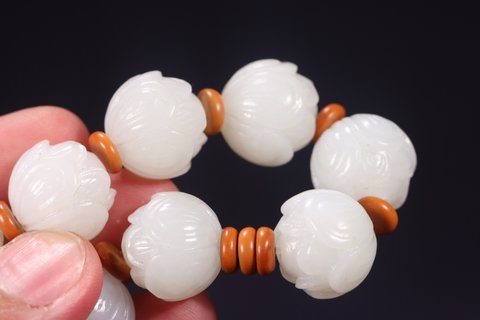 |回流 和田玉莲花珠手串