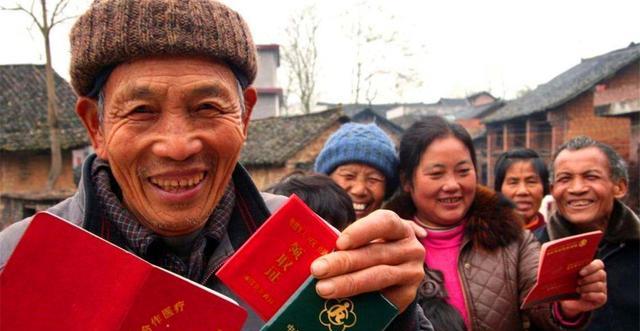  2021年，我国养老金将迎来17连涨，两项利好“新政”也将同时公布