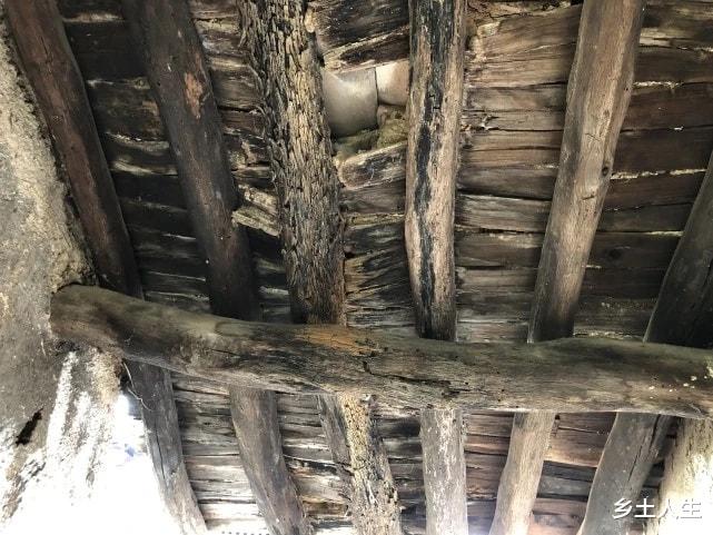 |冬季修房子，老话说：“房子不住人，三年就塌”，什么原因导致的