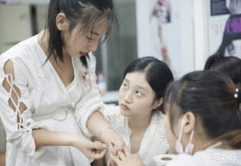 大学|父母别让女儿学这些专业,容易嫁不出去,榜首倒贴男生也不敢娶