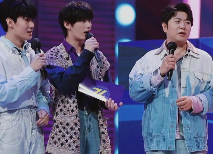 去不掉的个性|队员签约大战开启,杨迪郎朗均想要张真源加入战队,后者做法机智