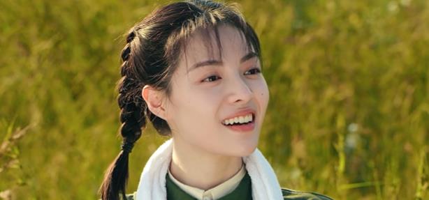 顾一野|《王牌部队》细节惹人泪目！顾一野与高梁交手，背后隐藏悲伤心事