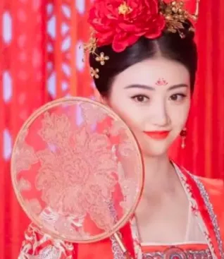 景甜|景甜又翻红了？这牵扯出多少娱乐圈陈年八卦