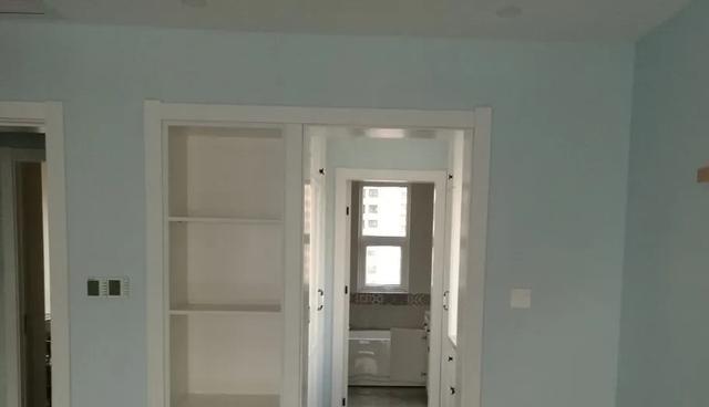 卧室门对着卫生间门，怎么处理呢？如何避免呢？