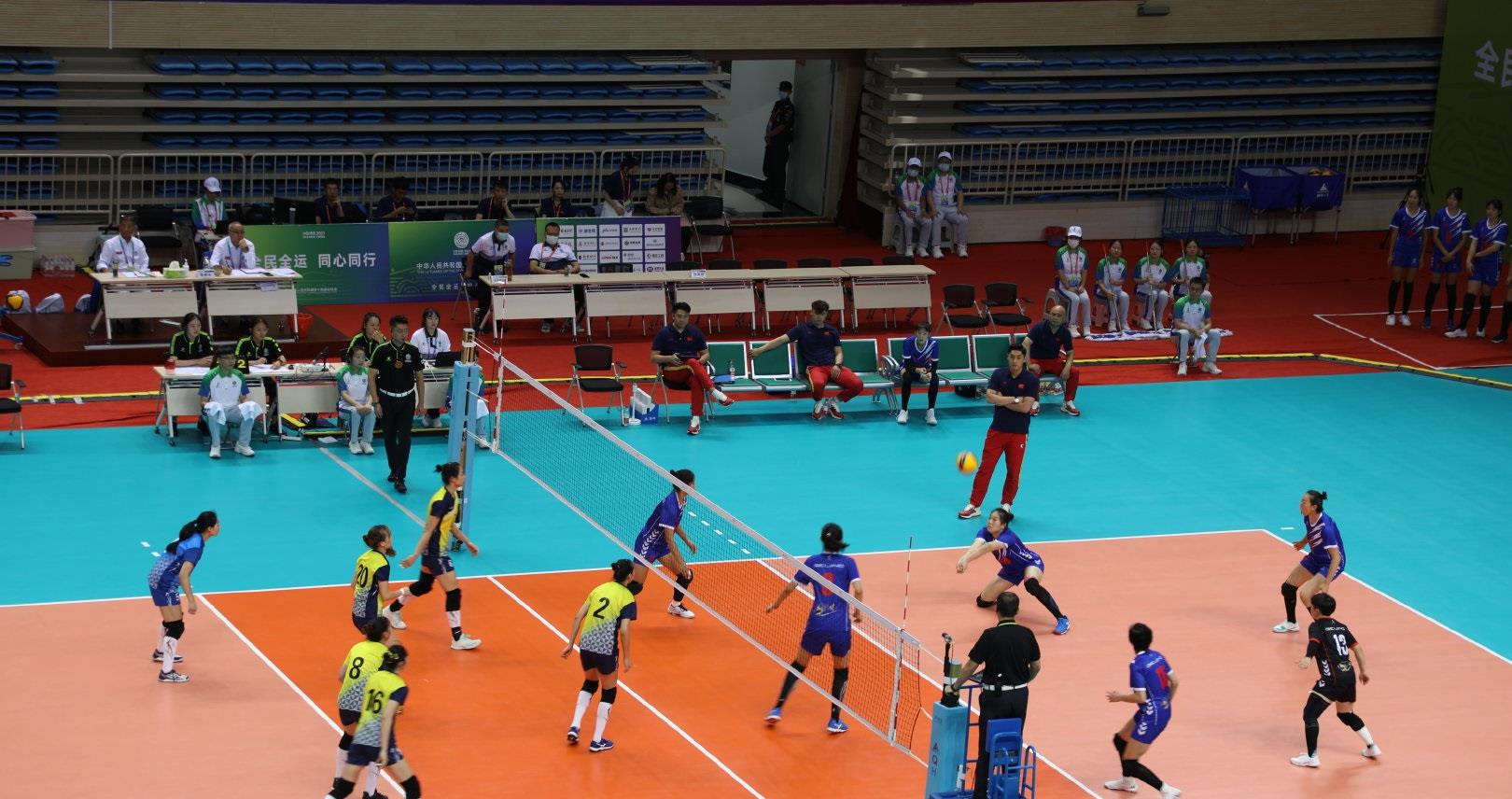 小超侃事|全运会女排！U19四强已产生3队，上海掌握主动权，山东形势危急