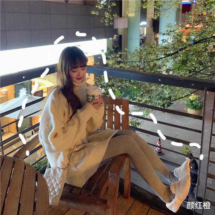 颜红橙 秋冬季节，大衣里面怎么搭才洋气？这几款单品值得借鉴，百搭时髦