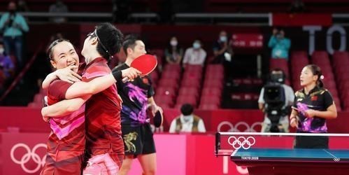 晓雪思考|夺冠秘诀？乒乓球混双比赛，水谷隼不穿内裤比赛，伊藤美诚受不了