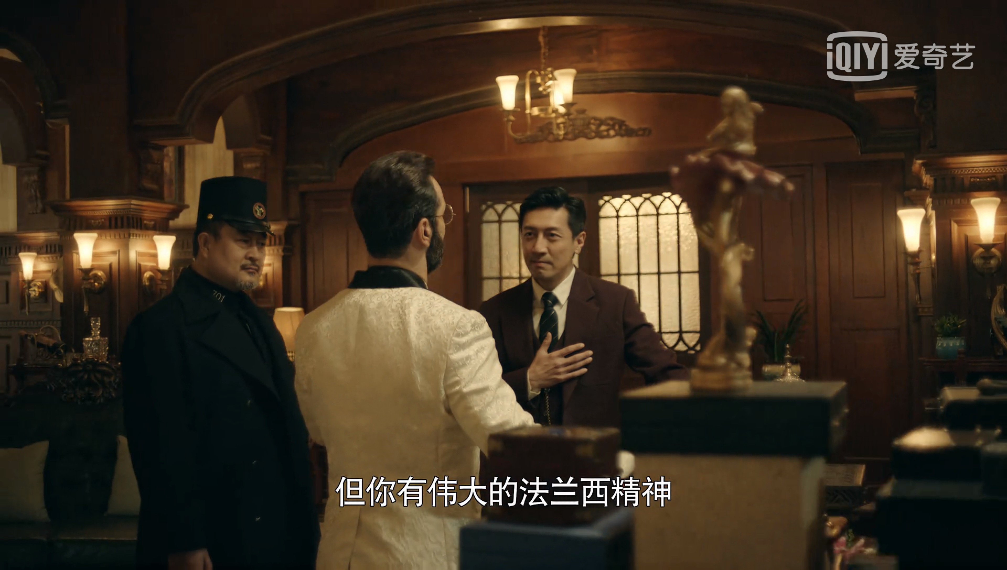 前行者|从烧脑到神剧，《前行者》的路走歪了，国产剧老毛病又要犯了