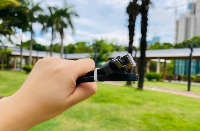 童书小窝|KICA K2-MINI筋膜枪测评:缓解肌肉酸痛,用它就够了