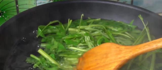 水果|这菜比水果贵，不管差不差钱，女人每周吃1次，皮肤好还不长肉