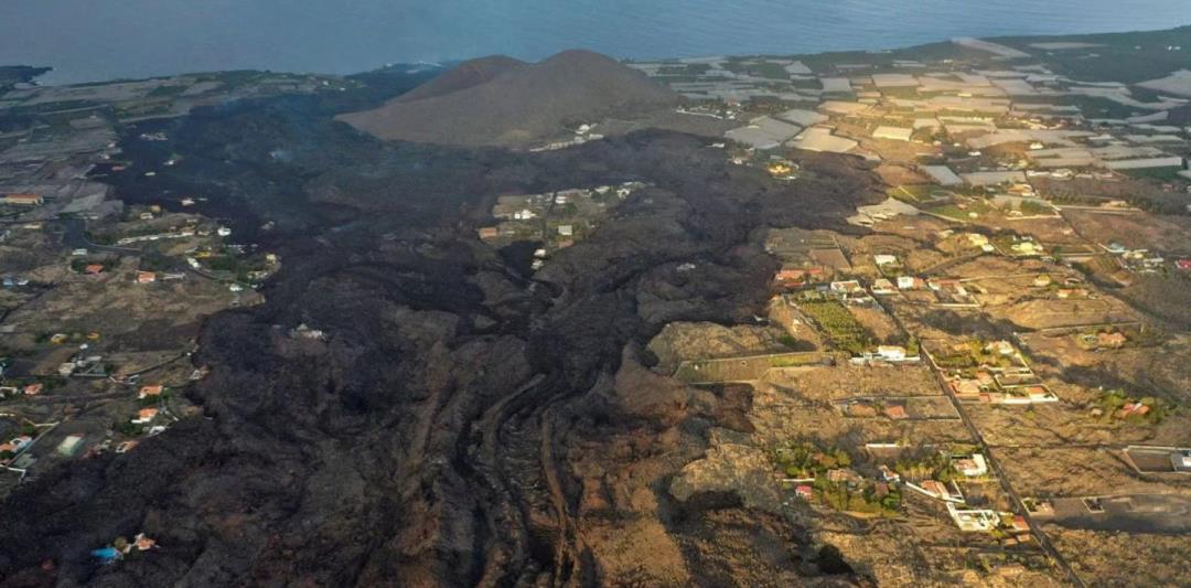 情微说 黄石超级火山：地球上最大的“火药桶”，究竟有多恐怖？