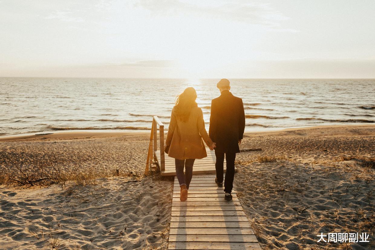 自媒体|一部手机就可以做!做自媒体2天收益527.76,不用出镜拍摄