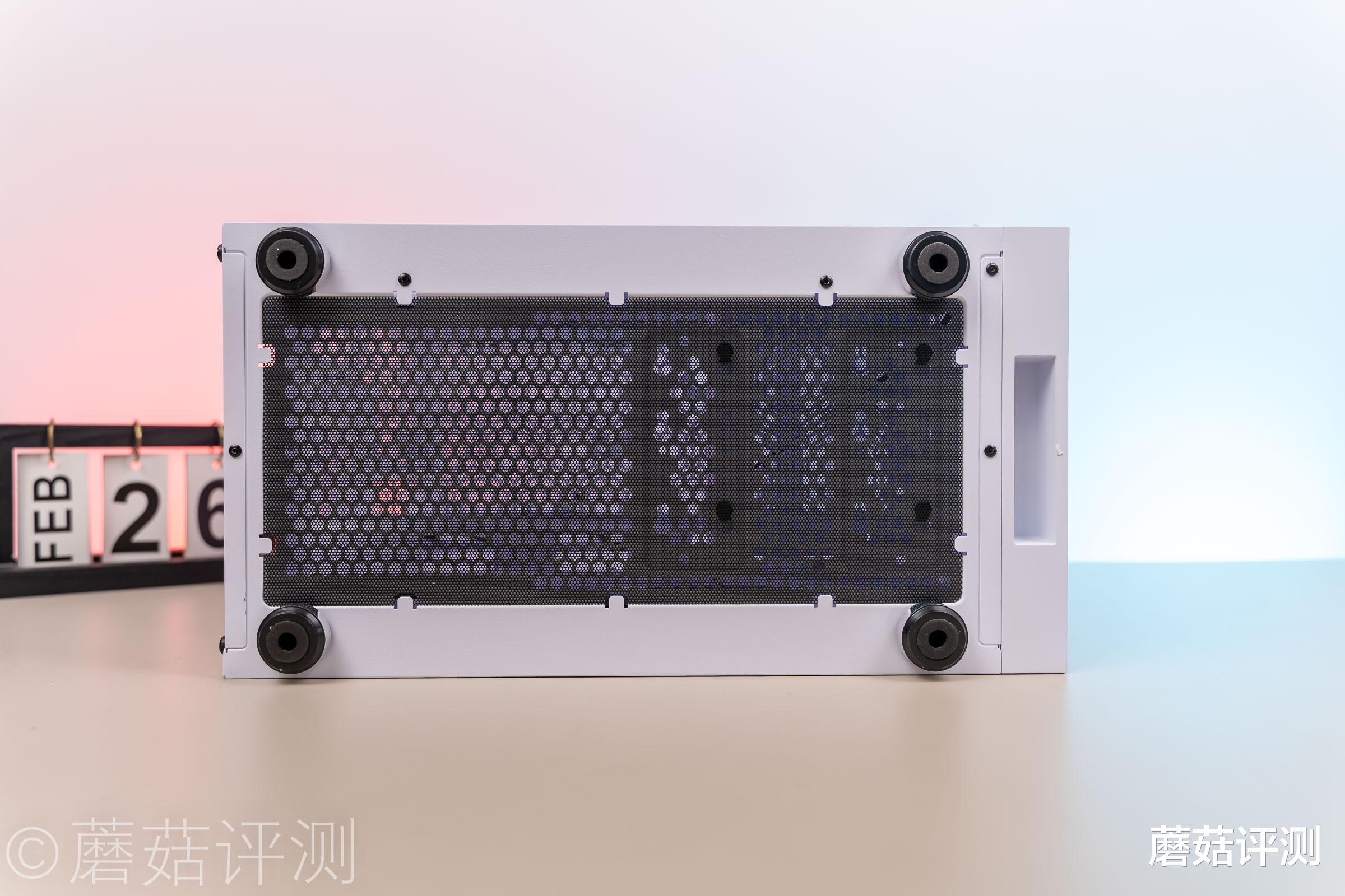 AR|外观漂亮,用料设计精致、先马易大师神光版机箱 评测