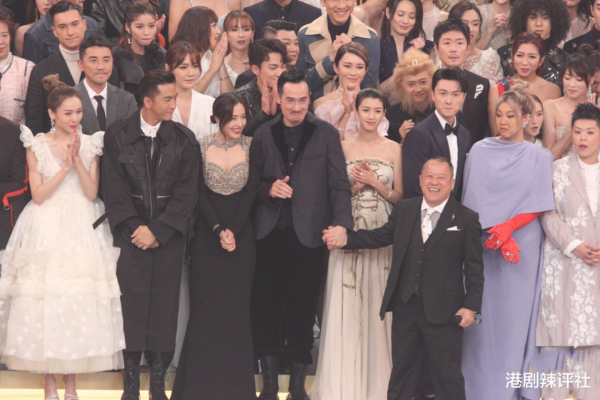 曾志伟|曾志伟上任后好戏未停！有人自毁前程被雪藏，有人受尽冷眼不反抗