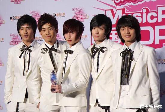 至上励合|昔日天团偶像，塌房时直接团灭，这个偶像男团下坡路很狗血