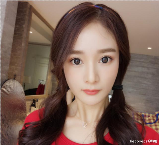 杨幂|她花6年时间整容成杨幂，不能说毫不相似只能说一模一样