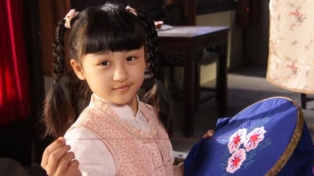 陆子艺|4岁出道6岁巅峰上春晚，14岁“长残”被骂出国，如今回归打脸众人